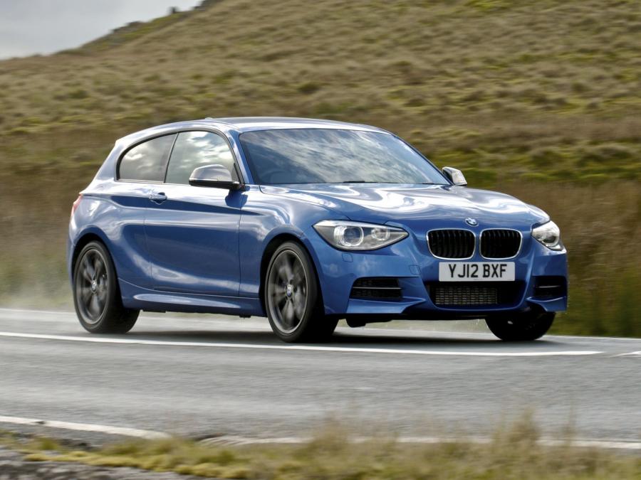  BMW M135i 3-Door 2012 года  (UK) (фото 11 из 11)